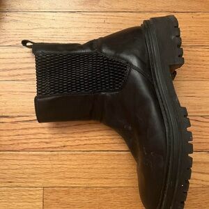 Geox Respira Ankle  Boots in Black